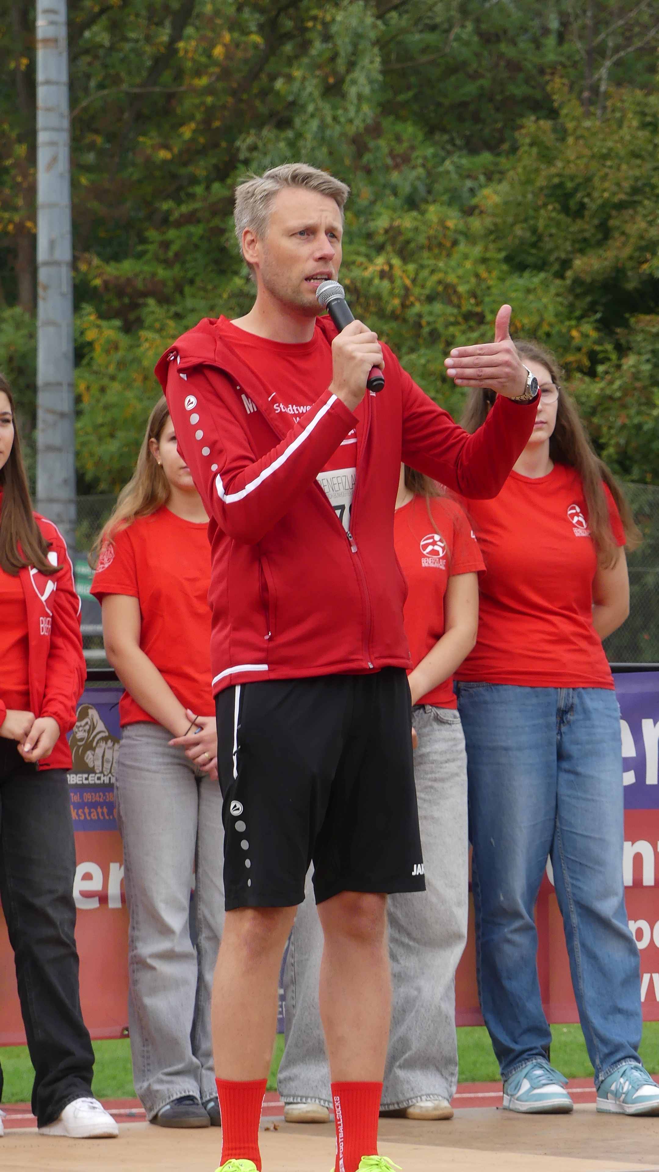 Bild vom 15. Benefizlauf im Jahr 2025. Dies ist das 68. Bild.